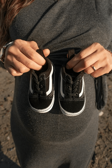 34 weeks pregnant symptoms not to ignore